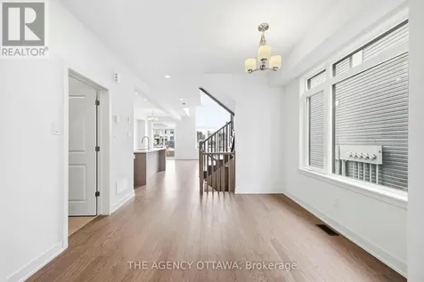 1132 Spoor Street Ottawa ON K2K 1X7