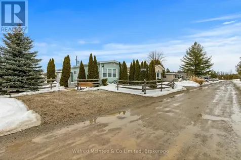 70 Applewood Boulevard Kincardine ON N0H 2T0