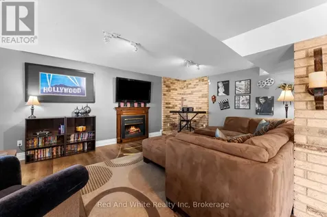 26 Shadyridge Place Kitchener ON N2N 3J1