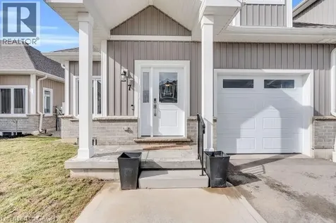 744 Nelson Street West Port Dover ON N0A 1N0