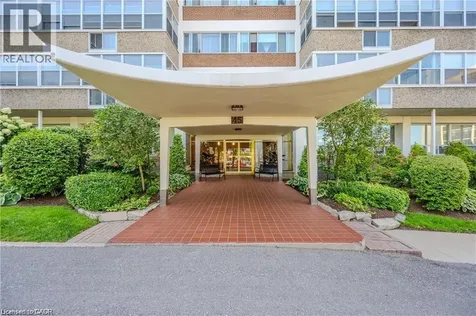 45 Westmount Road North Waterloo ON N2L 2R3