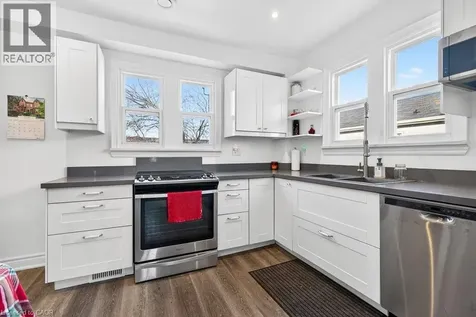 710 Rennie Street Hamilton ON L8H 3R2
