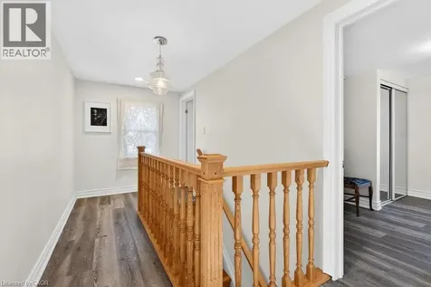 710 Rennie Street Hamilton ON L8H 3R2