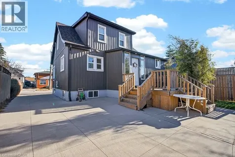 710 Rennie Street Hamilton ON L8H 3R2