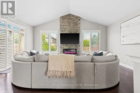 103 Garbutt Crescent Collingwood ON L9Y 0H5