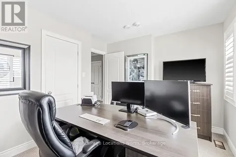 103 Garbutt Crescent Collingwood ON L9Y 0H5