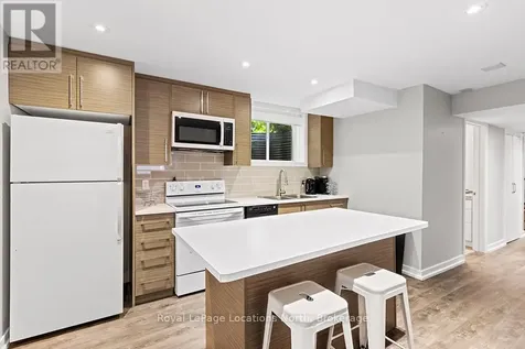 103 Garbutt Crescent Collingwood ON L9Y 0H5