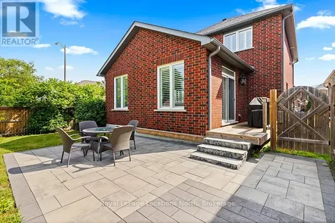 103 Garbutt Crescent Collingwood ON L9Y 0H5