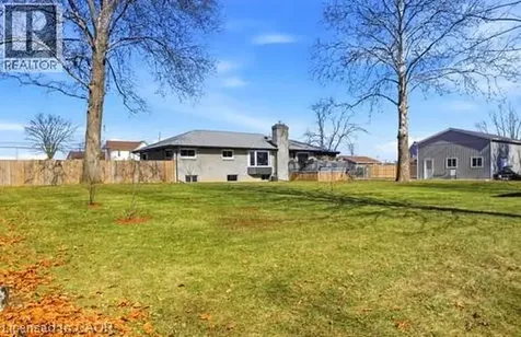 813 Seacliff Drive Kingsville ON N9Y 2L3