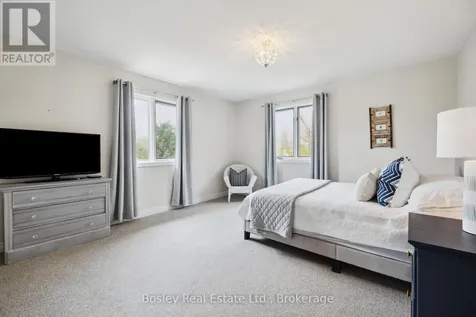 169 Lakewood Drive Blue Mountains ON N0H 2P0