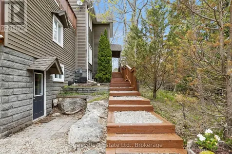 169 Lakewood Drive Blue Mountains ON N0H 2P0
