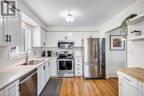 61 Kendrick Court Ancaster ON L9G 5A5