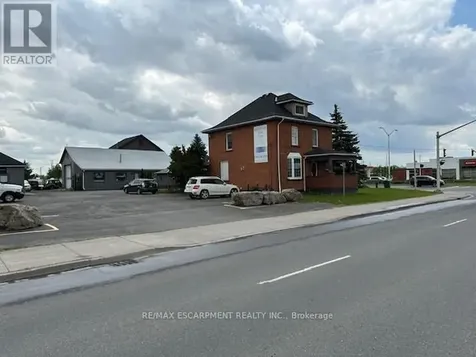 1360 Rymal Road East Hamilton (hannon) ON L8W 3N1