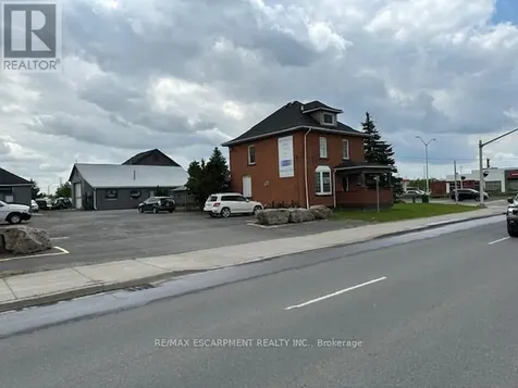1360 Rymal Road East Hamilton (hannon) ON L8W 3N1