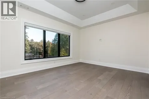 481 Chartwell Road Oakville ON L6J 4A6