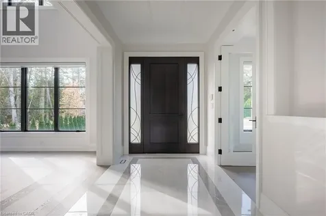 481 Chartwell Road Oakville ON L6J 4A6