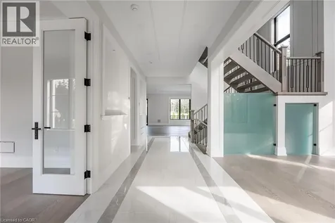 481 Chartwell Road Oakville ON L6J 4A6