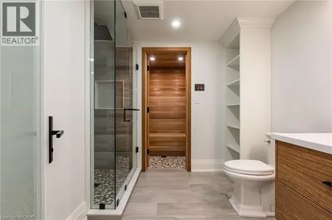 481 Chartwell Road Oakville ON L6J 4A6