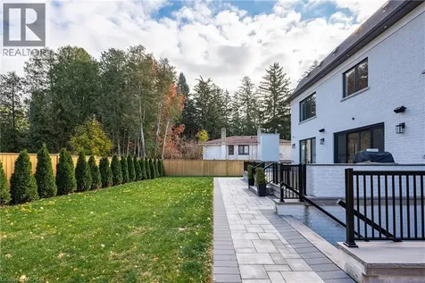 481 Chartwell Road Oakville ON L6J 4A6