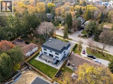 481 Chartwell Road Oakville ON L6J 4A6