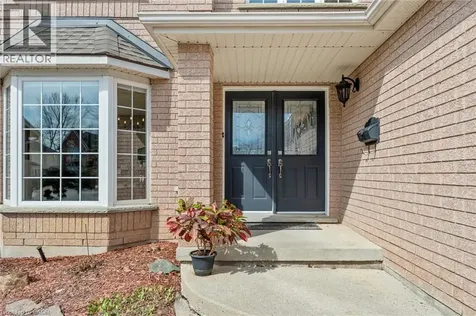 26 Shadyridge Place Kitchener ON N2N 3J1
