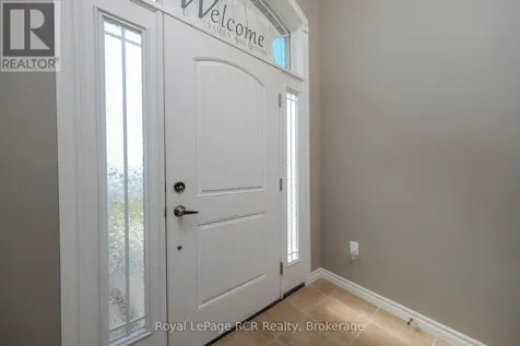 54 Lakefield Drive Kincardine ON N2Z 0C9
