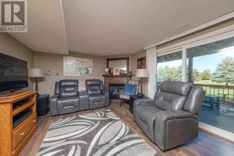 54 Lakefield Drive Kincardine ON N2Z 0C9