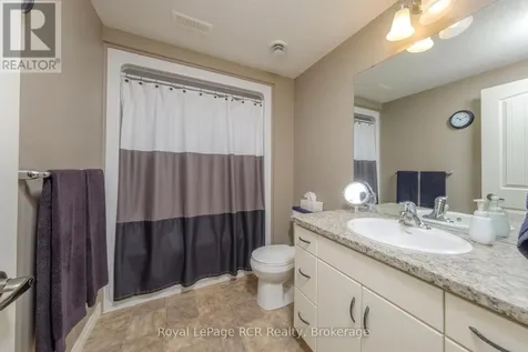 54 Lakefield Drive Kincardine ON N2Z 0C9