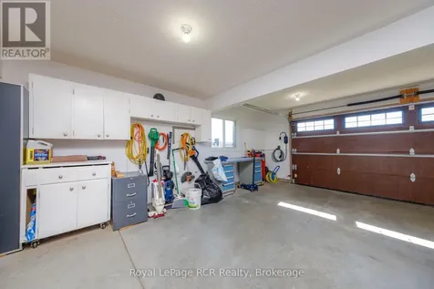 54 Lakefield Drive Kincardine ON N2Z 0C9