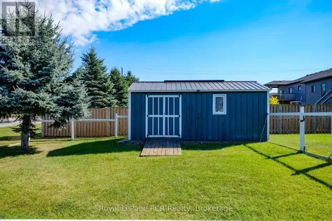 54 Lakefield Drive Kincardine ON N2Z 0C9