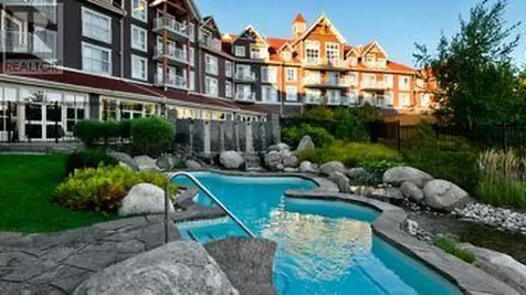 220 Gord Canning Drive Blue Mountains ON L9Y 0K9