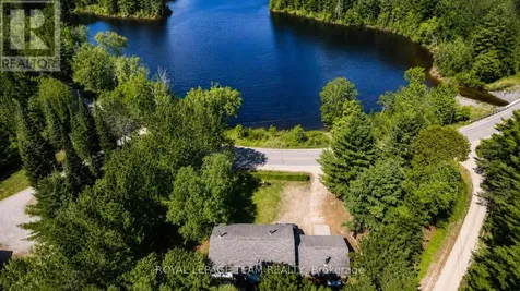1855 Old Barry's Bay Road South Madawaska Valley ON K0B 1K0
