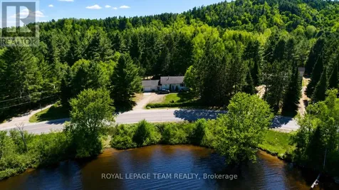 1855 Old Barry's Bay Road South Madawaska Valley ON K0B 1K0