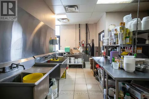 646 Erb Street Street West Waterloo ON N2T 0A8