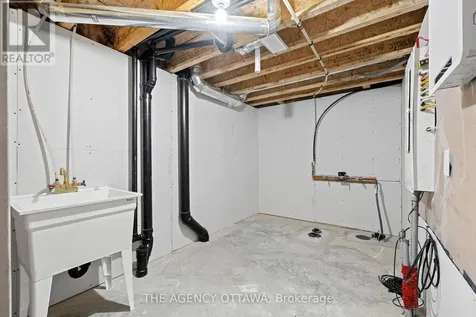 267 Apricot Street Ottawa ON K1X 0K1