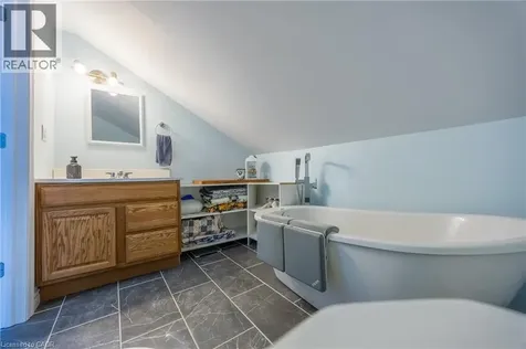 100 Queen Street East St. Williams ON N0E 1P0