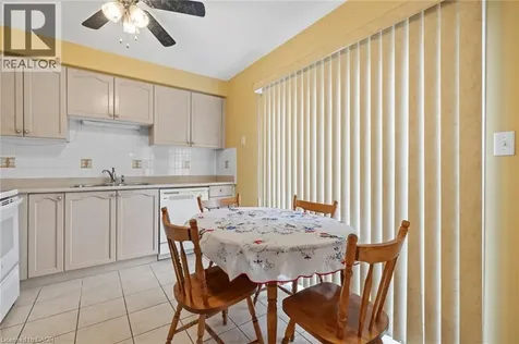 24 Kenyon Crescent Grimsby ON L3M 5S4
