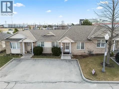24 Kenyon Crescent Grimsby ON L3M 5S4