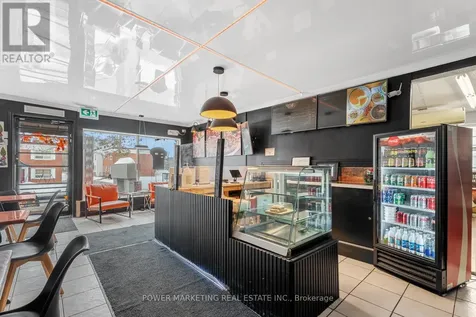 293 Street Laurent Boulevard Ottawa ON K1K 2Z3