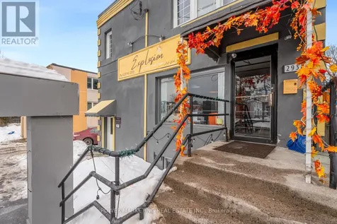 293 Street Laurent Boulevard Ottawa ON K1K 2Z3