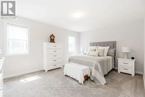 37 Shipley Avenue Collingwood ON L9Y 5M6