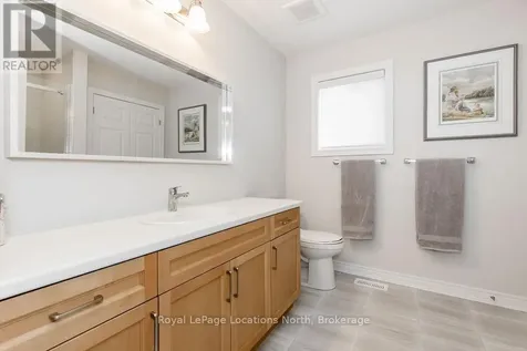 37 Shipley Avenue Collingwood ON L9Y 5M6