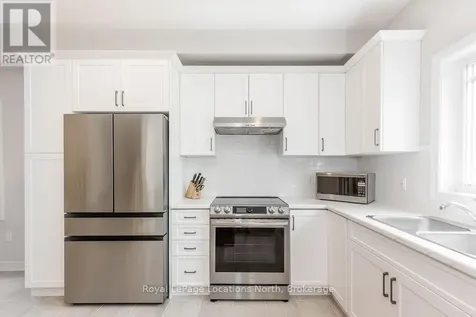 37 Shipley Avenue Collingwood ON L9Y 5M6