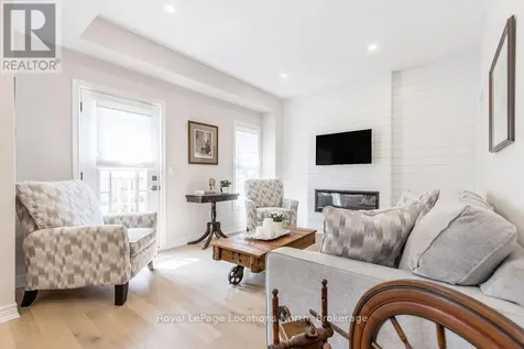 37 Shipley Avenue Collingwood ON L9Y 5M6