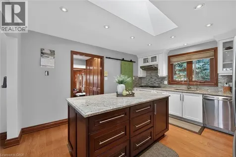 233 Green Mountain Road East Stoney Creek ON L8J 2Z5