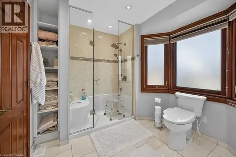 233 Green Mountain Road East Stoney Creek ON L8J 2Z5