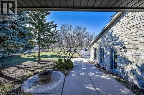233 Green Mountain Road East Stoney Creek ON L8J 2Z5
