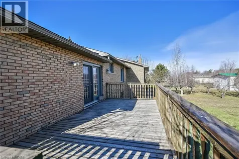 233 Green Mountain Road East Stoney Creek ON L8J 2Z5
