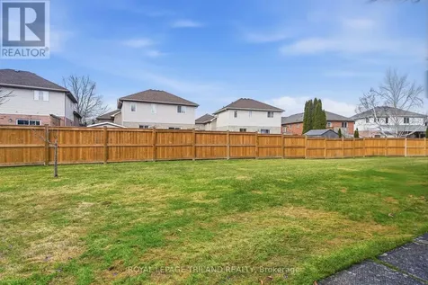 20 Windemere Place St. Thomas ON N5R 6H6