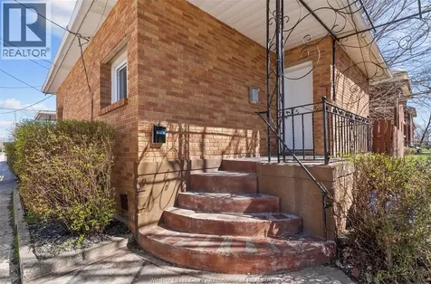 614 Elliott Street East Windsor ON N9A 3S2